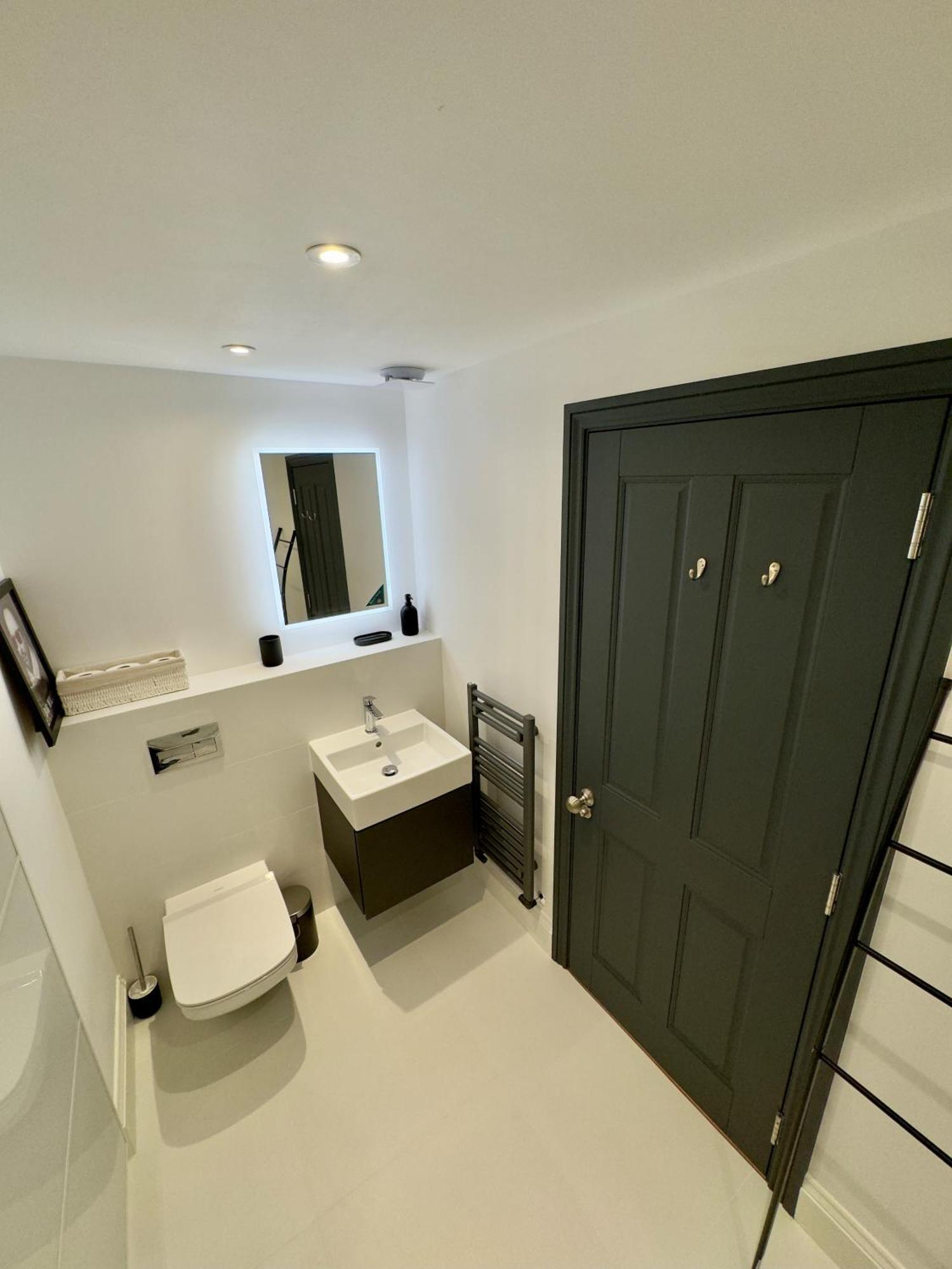 Apartmán Romeo'S Arch High End Luxury In Centre Of Stratford With Parking Exteriér fotografie