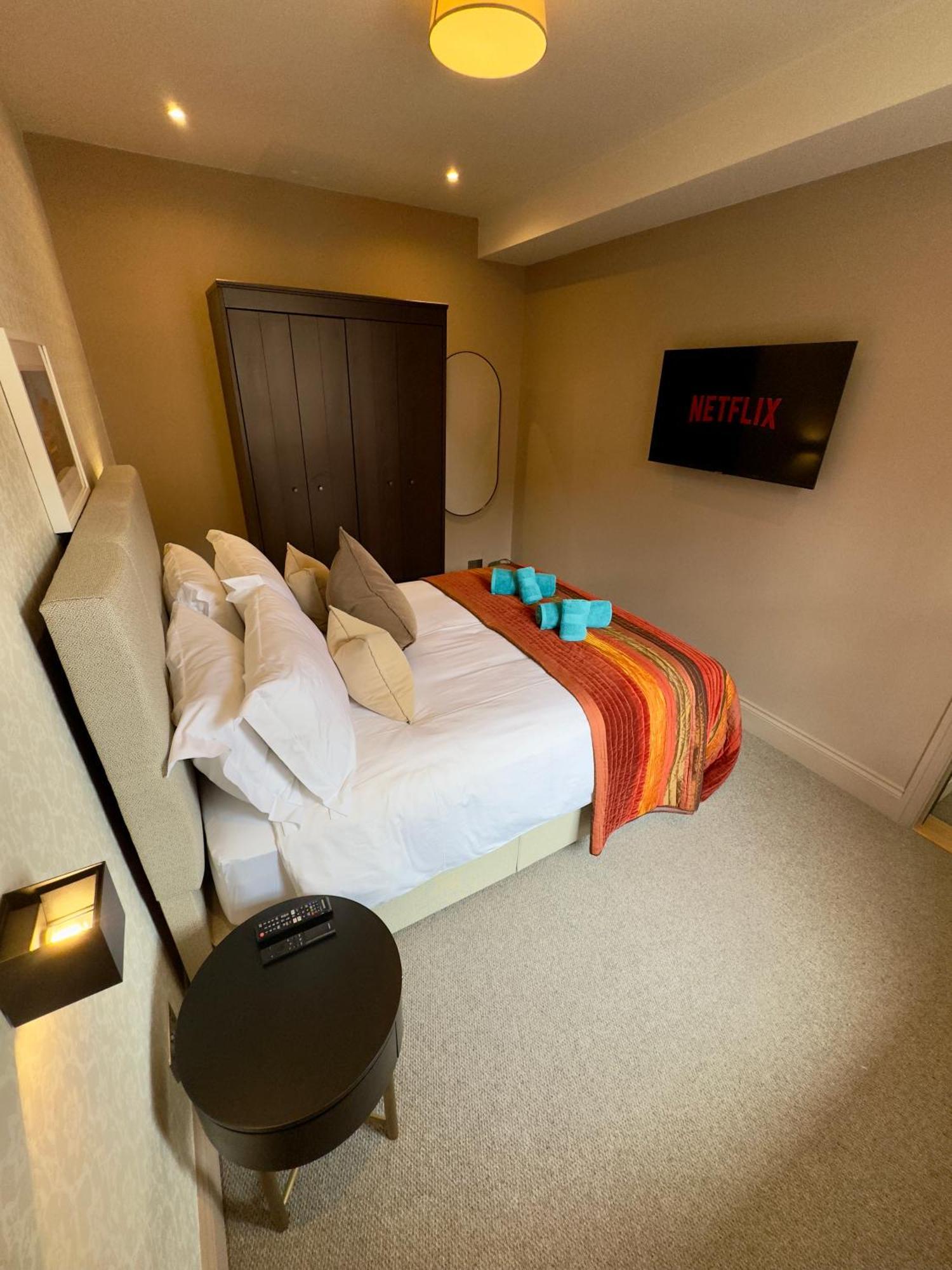 Apartmán Romeo'S Arch High End Luxury In Centre Of Stratford With Parking Exteriér fotografie
