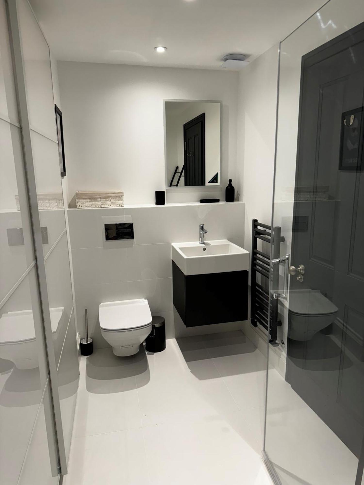 Apartmán Romeo'S Arch High End Luxury In Centre Of Stratford With Parking Exteriér fotografie