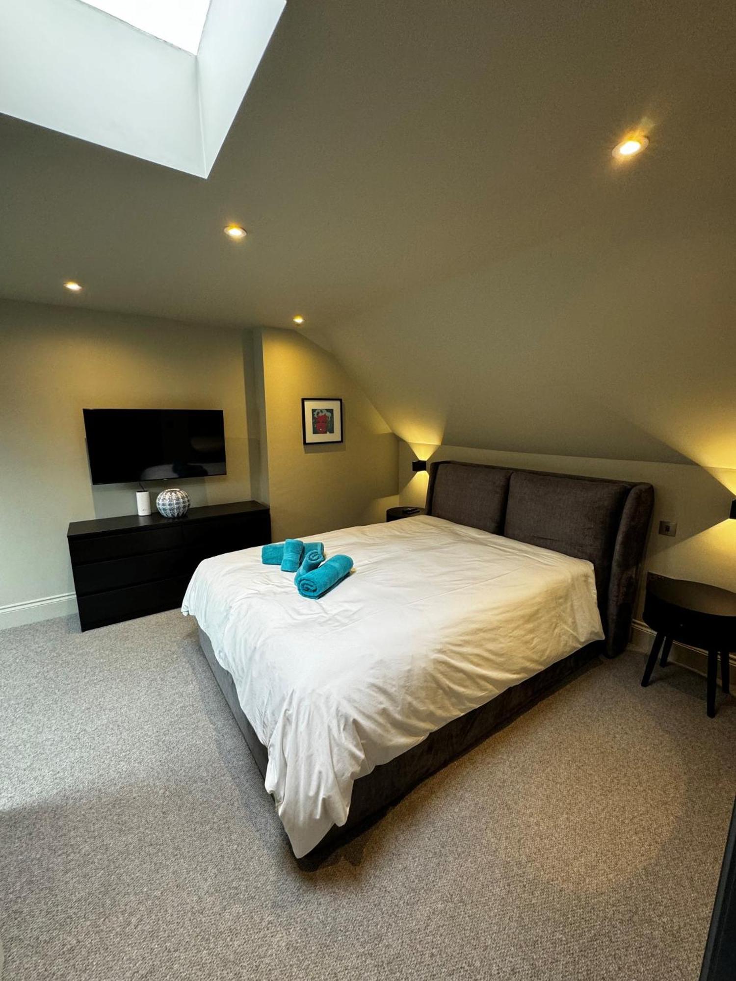 Apartmán Romeo'S Arch High End Luxury In Centre Of Stratford With Parking Exteriér fotografie